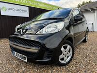 PEUGEOT 107