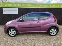 PEUGEOT 107