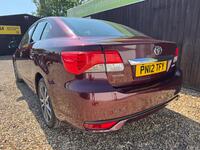 TOYOTA AVENSIS