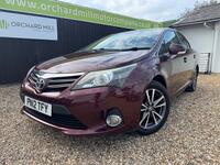 TOYOTA AVENSIS