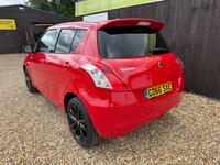 SUZUKI SWIFT