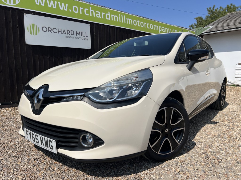 2015 Renault CLIO