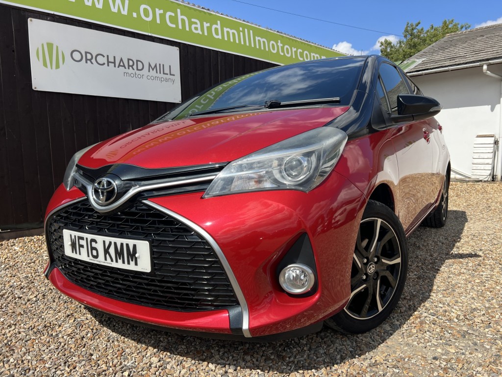 2016 Toyota YARIS